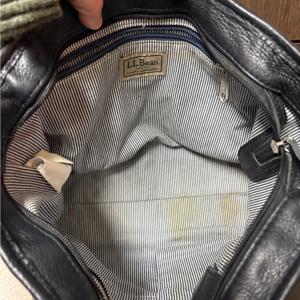 Leather LL Bean tote - Picture 2 of 2